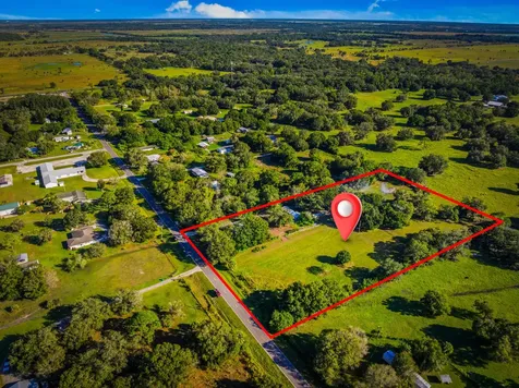 250 Nw 98th Street Okeechobee FL 34972
