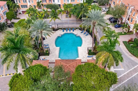 604 Ne Francesca Lane Boca Raton FL 33487