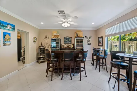 2251 Ne 37th Court Lighthouse Point FL 33064