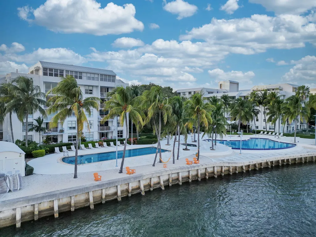 777 Ne 62nd Street Miami FL 33138