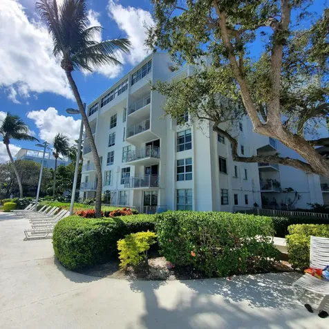 777 Ne 62nd Street Miami FL 33138