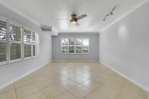 1903 Stratford Way West Palm Beach FL 33409