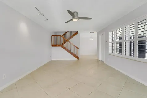 1903 Stratford Way West Palm Beach FL 33409