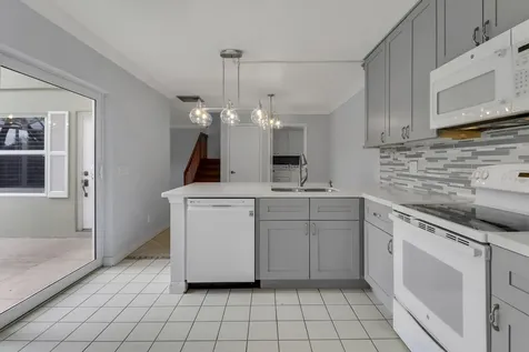1903 Stratford Way West Palm Beach FL 33409