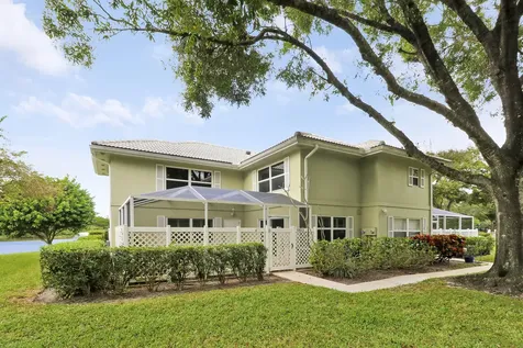 1903 Stratford Way West Palm Beach FL 33409