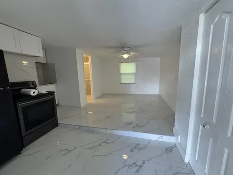 508 Palm Avenue Fort Pierce FL 34982