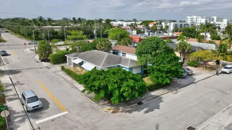 1002 15th Avenue Lake Worth Beach FL 33460