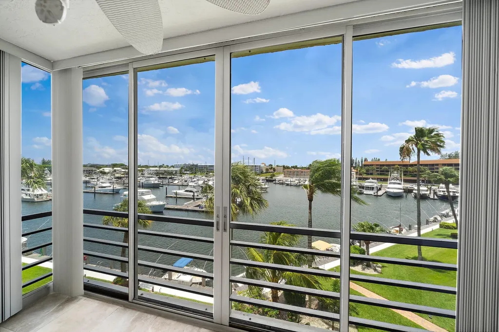 29 Yacht Club Drive North Palm Beach FL 33408