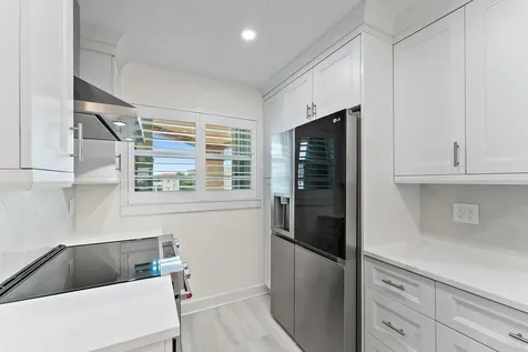 29 Yacht Club Drive North Palm Beach FL 33408