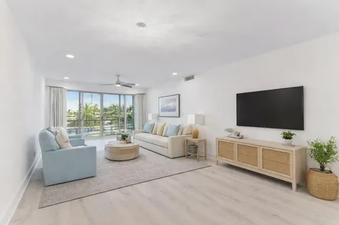 29 Yacht Club Drive North Palm Beach FL 33408