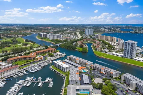 29 Yacht Club Drive North Palm Beach FL 33408