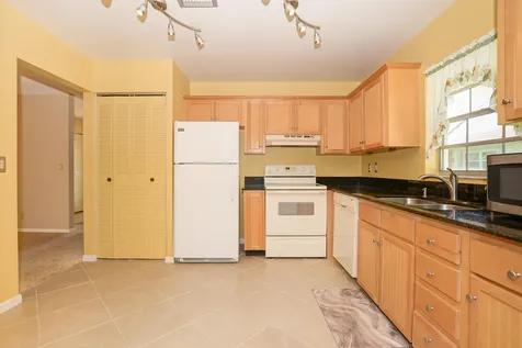 317 Colony Lane Fort Pierce FL 34982