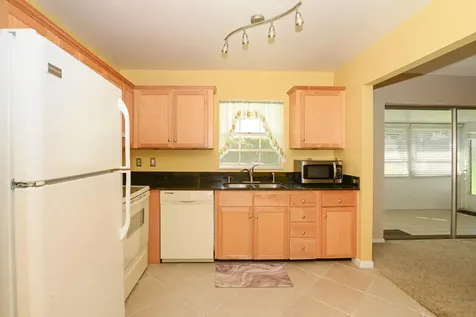 317 Colony Lane Fort Pierce FL 34982
