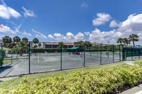 1605 S Us Highway 1 Jupiter FL 33477