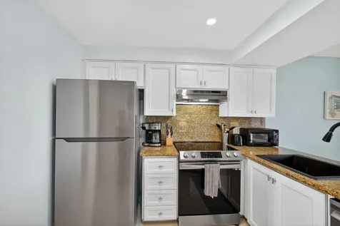1605 S Us Highway 1 Jupiter FL 33477