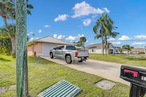 1314 Schumann Drive Sebastian FL 32958
