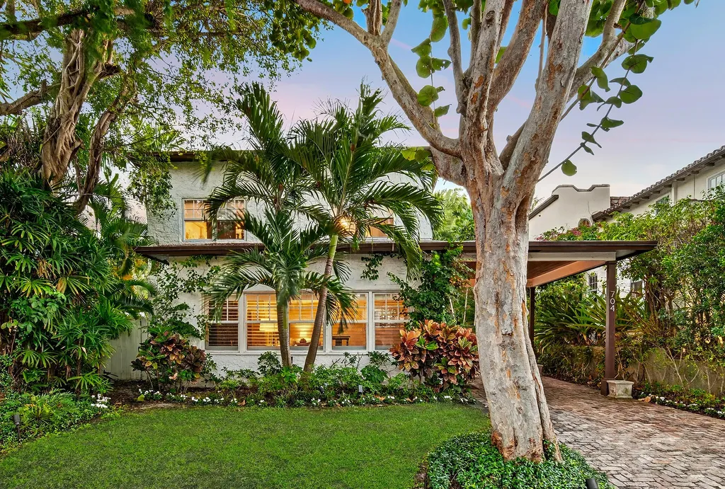 704 Claremore Drive West Palm Beach FL 33401