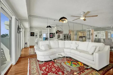 4505 S Ocean Boulevard Highland Beach FL 33487