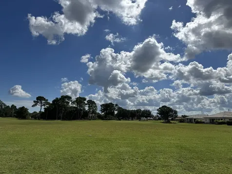 121 SE San Priverno Port Saint Lucie FL 34984