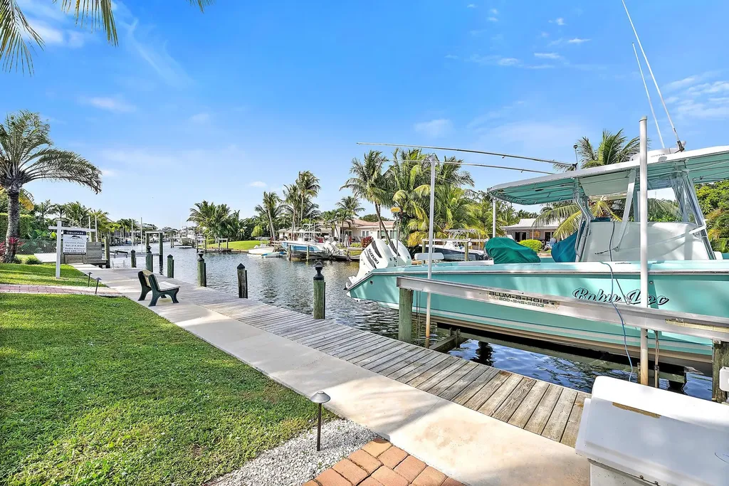 12821 Ellison Wilson Road North Palm Beach FL 33408