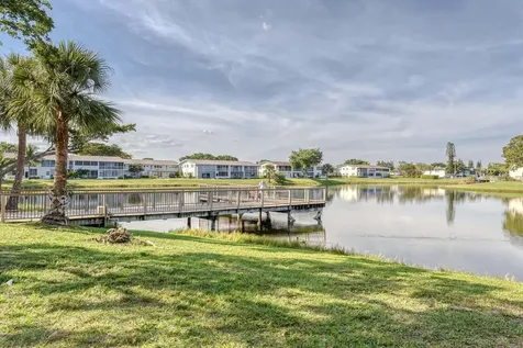 424 Dover B West Palm Beach FL 33417
