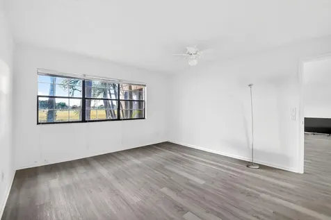 11281 Aspen Glen Drive Boynton Beach FL 33437
