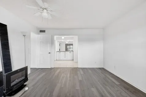 11281 Aspen Glen Drive Boynton Beach FL 33437