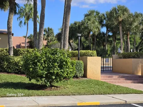 11281 Aspen Glen Drive Boynton Beach FL 33437
