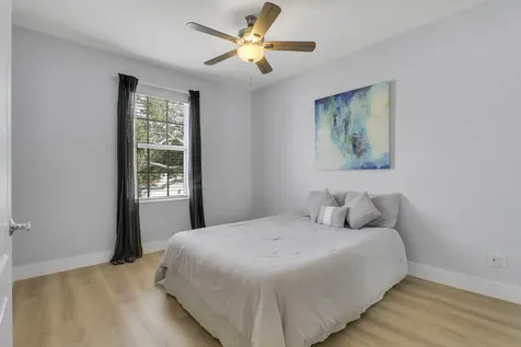 18 Tall Oaks Circle Tequesta FL 33469