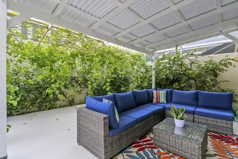 18 Tall Oaks Circle Tequesta FL 33469