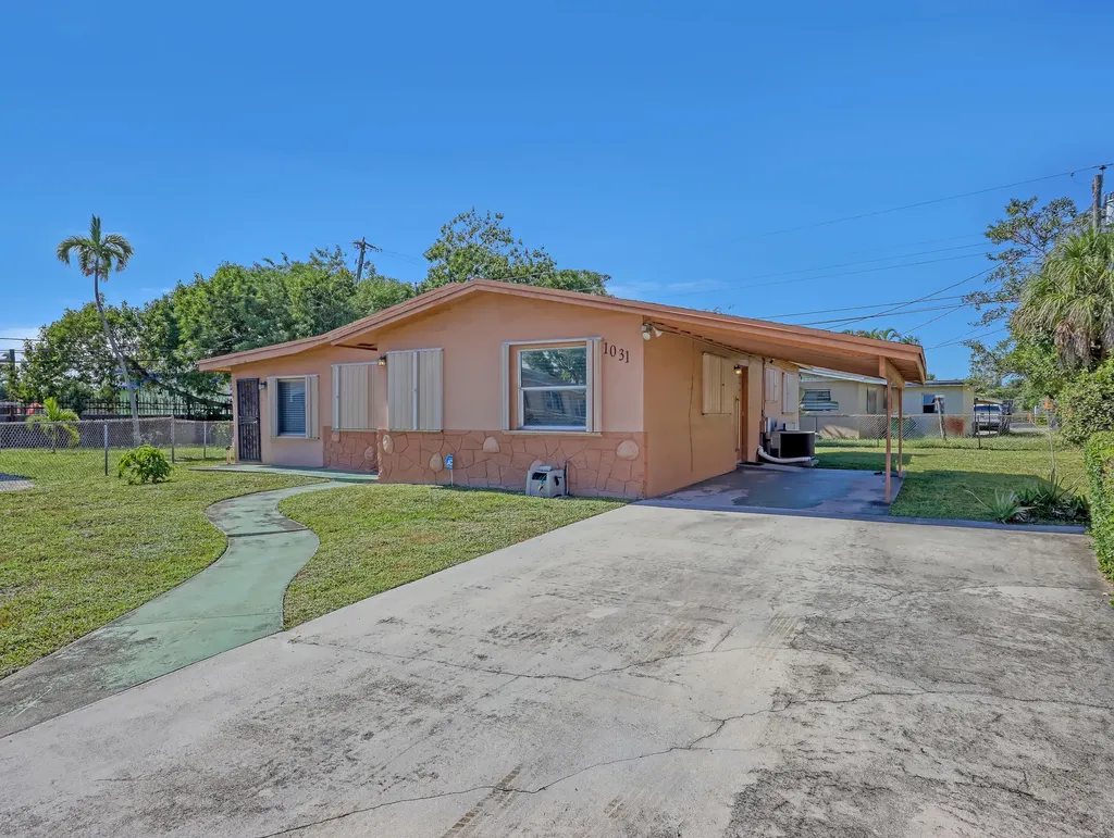 1031 Nw 23rd Way Fort Lauderdale FL 33311