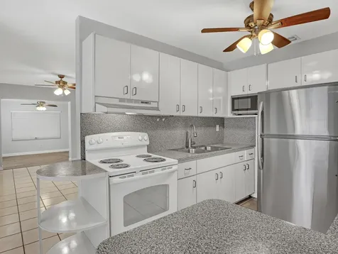 1031 Nw 23rd Way Fort Lauderdale FL 33311