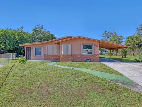 1031 Nw 23rd Way Fort Lauderdale FL 33311