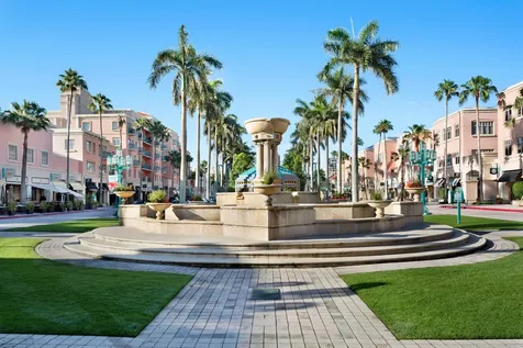 220 Se Mizner Boulevard Boca Raton FL 33432