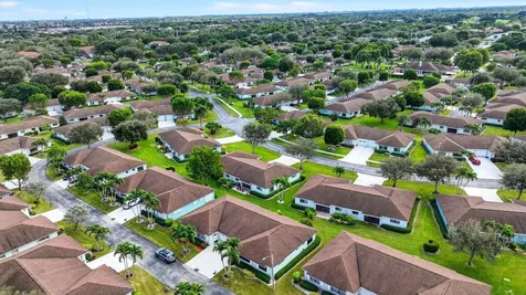 9800 Tabebuia Tree Drive Boynton Beach FL 33436