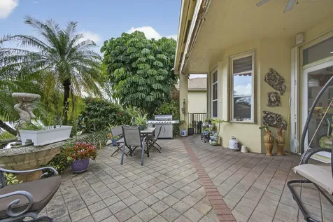 8722 Via Brilliante Wellington FL 33411