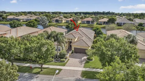8722 Via Brilliante Wellington FL 33411