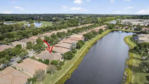 8722 Via Brilliante Wellington FL 33411