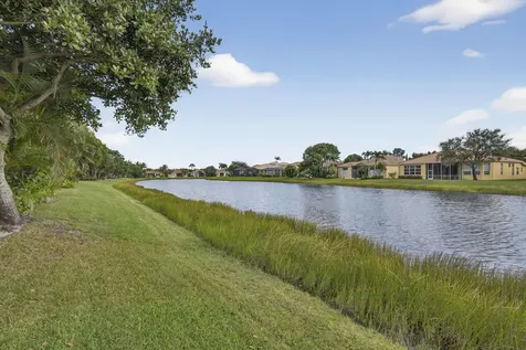 8722 Via Brilliante Wellington FL 33411