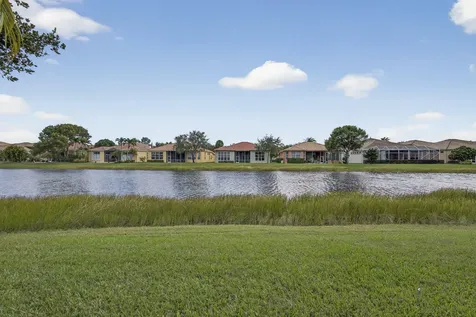 8722 Via Brilliante Wellington FL 33411