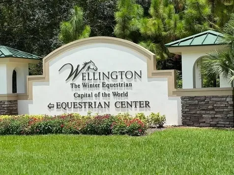 8722 Via Brilliante Wellington FL 33411