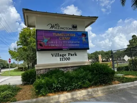 8722 Via Brilliante Wellington FL 33411