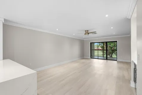 18 Stratford Drive Boynton Beach FL 33436