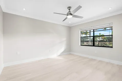 18 Stratford Drive Boynton Beach FL 33436