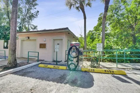 2125 Se 10th Avenue Fort Lauderdale FL 33316