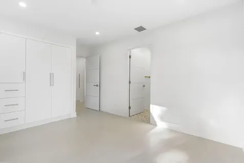 21766 Beachnut Drive Boca Raton FL 33433