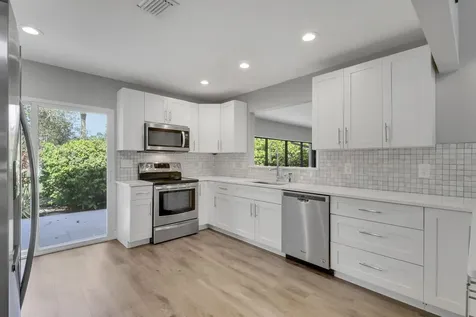 13886 Whispering Lakes Lane Palm Beach Gardens FL 33418