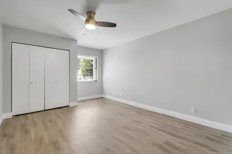 13886 Whispering Lakes Lane Palm Beach Gardens FL 33418