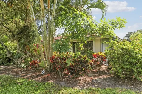 13886 Whispering Lakes Lane Palm Beach Gardens FL 33418