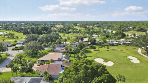 13886 Whispering Lakes Lane Palm Beach Gardens FL 33418